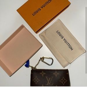 REAL LV Key Pouch